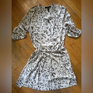 BCBGMAXAZRIA ANIMAL PRINT  DRESS